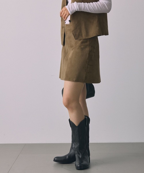 BABYLONE（バビロン）の「スウェードミニスカート（スカート・レディース・ベージュ・フリー）」の3枚目の写真
