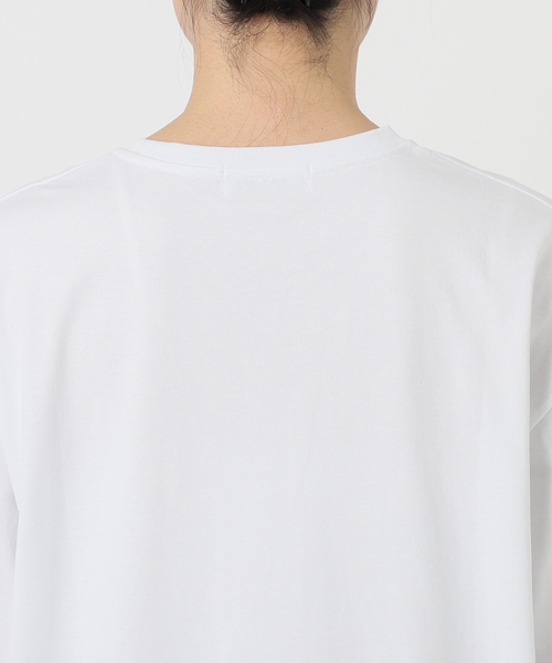 SLOBE IENA(スローブイエナ)の「ラウンドヘムTシャツ(Tシャツ/カットソー・レディース・ブラック/ホワイト/レッド・FREE)」の13枚目の写真