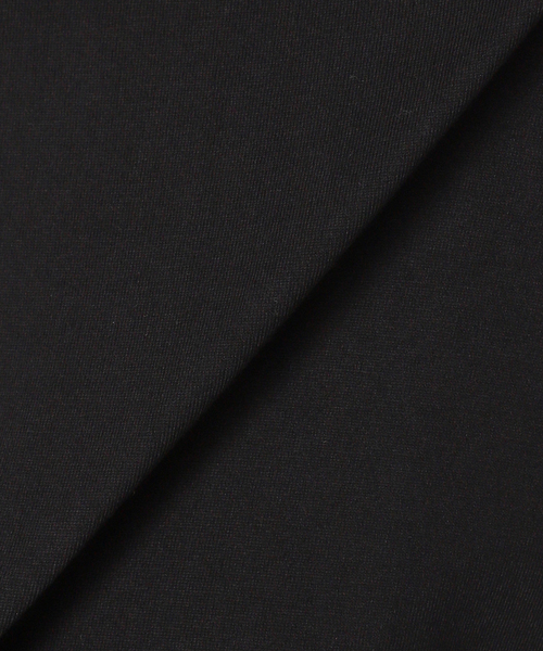 SLOBE IENA(スローブイエナ)の「ラウンドヘムTシャツ(Tシャツ/カットソー・レディース・ブラック/ホワイト/レッド・FREE)」の7枚目の写真