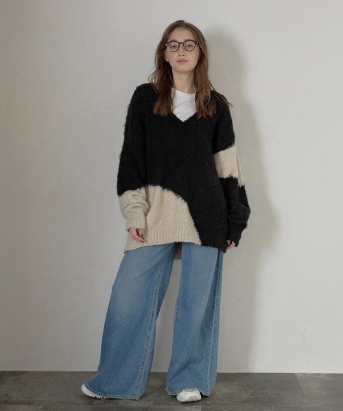 MINERTE（ミネルテ）の「【MINERTE】loop yarn intarsia V neck pullover / ブークレインターシャVネックプルオーバー（ニット/セーター・レディース・ブラック/チャコールグレー・FREE）」の9枚目の写真