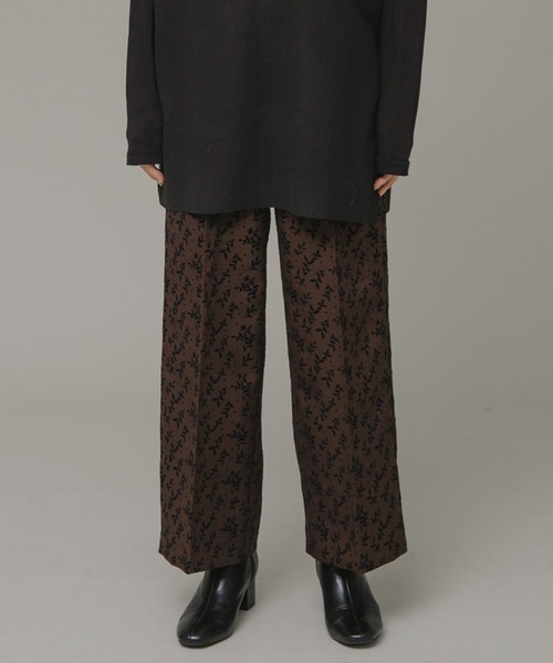 URBAN RESEARCH Sonny Label（アーバンリサーチサニーレーベル）の「フロッキーイージーパンツ（その他パンツ・レディース・ブラック/ブラウン/アイボリー・FREE）」の3枚目の写真