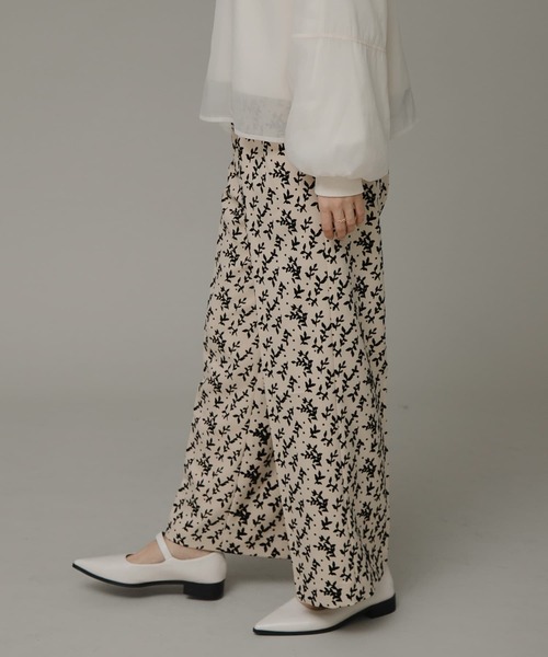 URBAN RESEARCH Sonny Label（アーバンリサーチサニーレーベル）の「フロッキーイージーパンツ（その他パンツ・レディース・ブラック/ブラウン/アイボリー・FREE）」の5枚目の写真