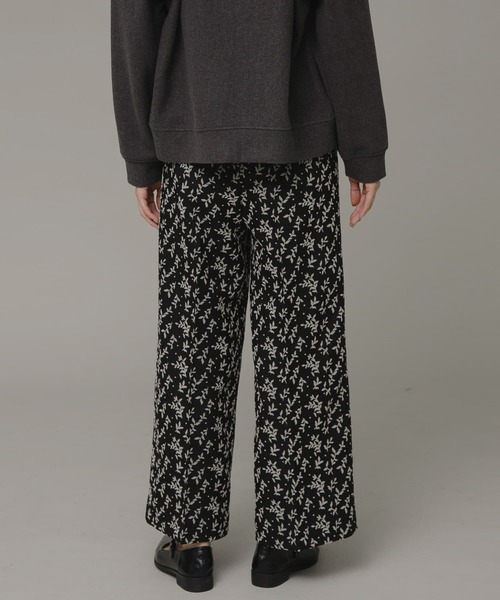 URBAN RESEARCH Sonny Label（アーバンリサーチサニーレーベル）の「フロッキーイージーパンツ（その他パンツ・レディース・ブラック/ブラウン/アイボリー・FREE）」の14枚目の写真