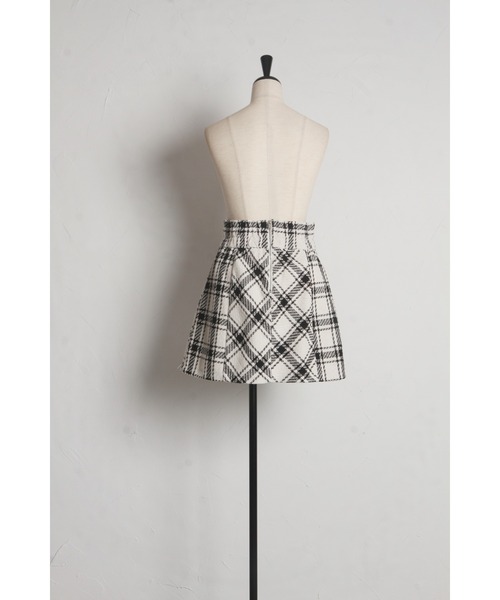 tocco closet（トッコ　クローゼット）の「【ZOZO限定】インナーパンツ付きサイドバイヤスAラインチェックミニスカート（スカート・レディース・ブラック/オフホワイト・M）」の19枚目の写真