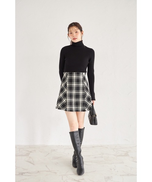 tocco closet（トッコ　クローゼット）の「【ZOZO限定】インナーパンツ付きサイドバイヤスAラインチェックミニスカート（スカート・レディース・ブラック/オフホワイト・M）」の9枚目の写真