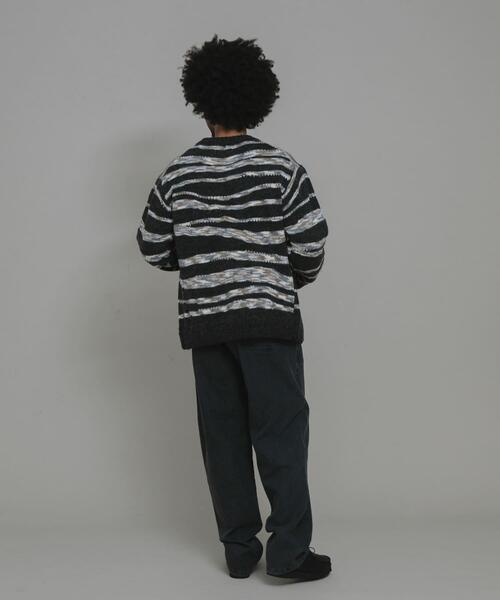 URBAN RESEARCH Sonny Label(アーバンリサーチサニーレーベル)の「ウール混スペースダイニットカーディガン(カーディガン/ボレロ・メンズ・ブラック系その他/ブルー系その他/ベージュ系その他・MEDIUM/LARGE)」の9枚目の写真