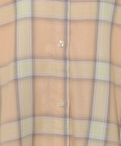 Elura（エルーラ）の「ソフトシアチェックシャツ/150339（シャツ/ブラウス・レディース・ベージュ/ブラック・MEDIUM/LARGE）」の7枚目の写真