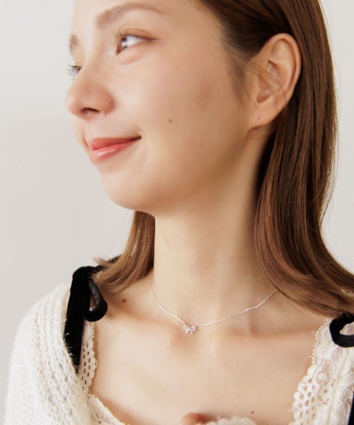 flower（フラワー）の「ビジューリボンネックレス（ネックレス・レディース・シルバー/ゴールド・FREE）」の3枚目の写真