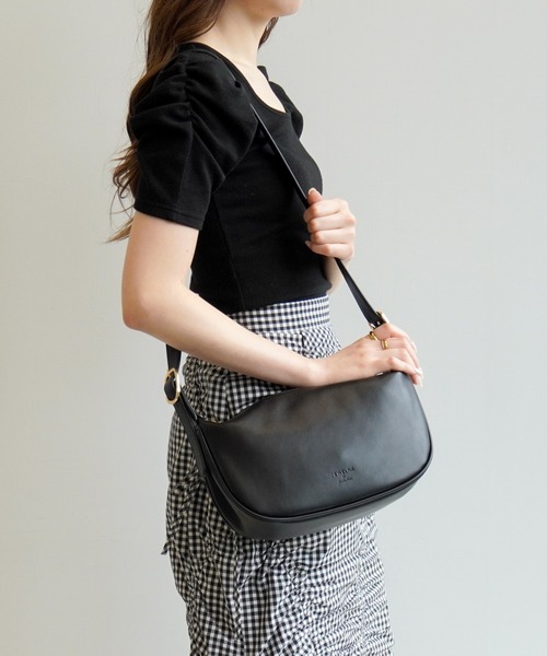 Jewelna Rose(ジュエルナローズ)の「JEWELNA by Jewelna Rose ワンショルダーバッグ 11836(ショルダーバッグ・レディース・ブラック/アイボリー・FREE)」の3枚目の写真