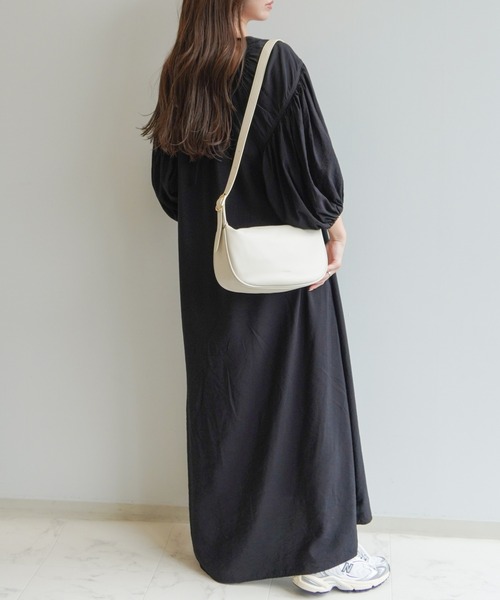 Jewelna Rose(ジュエルナローズ)の「JEWELNA by Jewelna Rose ワンショルダーバッグ 11836(ショルダーバッグ・レディース・ブラック/アイボリー・FREE)」の6枚目の写真