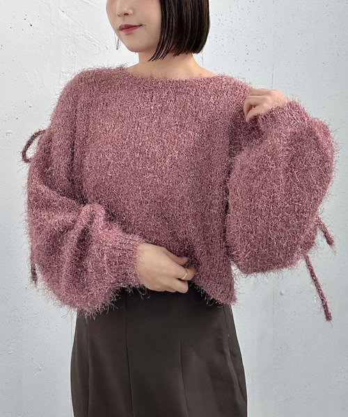 archives（アルシーヴ）の「ショルダースリットラメフェザーニット（ニット/セーター・レディース・ブラック/グレー/ピンクベージュ/アイボリー・MEDIUM）」の5枚目の写真