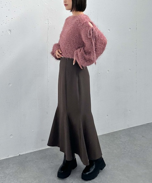 archives（アルシーヴ）の「ショルダースリットラメフェザーニット（ニット/セーター・レディース・ブラック/グレー/ピンクベージュ/アイボリー・MEDIUM）」の10枚目の写真