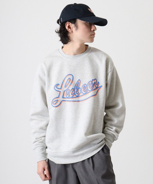 FUNALIVE(ファンアライブ)の「Fleece-lined print sweatshirt / 裏起毛プリントトレーナー unisex(スウェット・メンズ・ホワイト系3/ブラック系2/ベージュ系1/グリーン系1/杢グレー/ヘザーチャコール/ネイビー/グレイッシュベージュ/ホワイト系1/ホワイト系2/ブラック系1/ブラック系3/グレー系1/ネイビー系1/チャコール/オートミール/グリーン/ブラック/チャコールアッシュ/チャコールグレー・M/L/XL)」の2枚目の写真