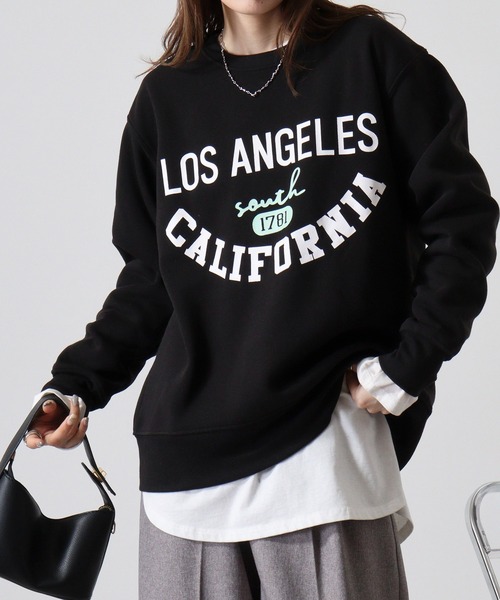 FUNALIVE(ファンアライブ)の「Fleece-lined print sweatshirt / 裏起毛プリントトレーナー unisex(スウェット・メンズ・ホワイト系3/ブラック系2/ベージュ系1/グリーン系1/杢グレー/ヘザーチャコール/ネイビー/グレイッシュベージュ/ホワイト系1/ホワイト系2/ブラック系1/ブラック系3/グレー系1/ネイビー系1/チャコール/オートミール/グリーン/ブラック/チャコールアッシュ/チャコールグレー・M/L/XL)」の8枚目の写真