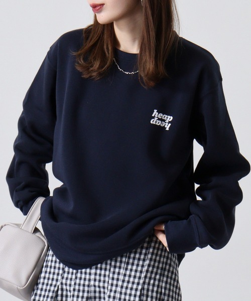 FUNALIVE(ファンアライブ)の「Fleece-lined print sweatshirt / 裏起毛プリントトレーナー unisex(スウェット・メンズ・ホワイト系3/ブラック系2/ベージュ系1/グリーン系1/杢グレー/ヘザーチャコール/ネイビー/グレイッシュベージュ/ホワイト系1/ホワイト系2/ブラック系1/ブラック系3/グレー系1/ネイビー系1/チャコール/オートミール/グリーン/ブラック/チャコールアッシュ/チャコールグレー・M/L/XL)」の19枚目の写真