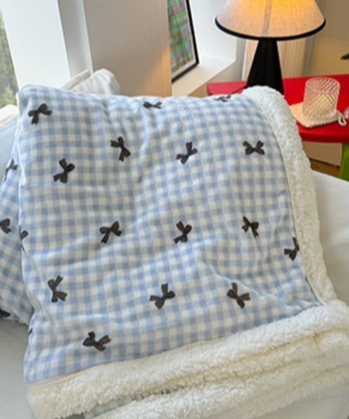 Made in I（メイドインアイ）の「リボン×チェック柄 ブランケット