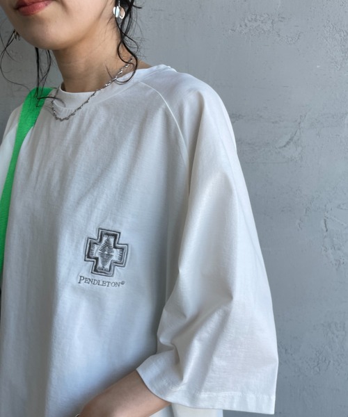 PENDLETON（ペンドルトン）の「[PENDLETON/ペンドルトン] 別注 ドローコード付き ネイティブ柄ワンポイントロゴ刺繍Tシャツ（Tシャツ/カットソー・レディース・ホワイト/チャコール/ブラック・XL/L/M/S）」の17枚目の写真