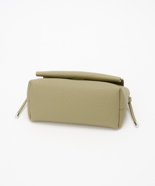 IACUCCI(イアクッチ)の「アルブメ ALCE(ショルダーバッグ・レディース・グレー/キャメル/ライトグレー/ライトグリーン・FREE)」の16枚目の写真