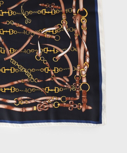 OPAQUE.CLIP（オペークドットクリップ）の「柄アソートスクエアスカーフ（バンダナ/スカーフ・レディース・ブラック/ベージュ/オフホワイト・00）」の4枚目の写真