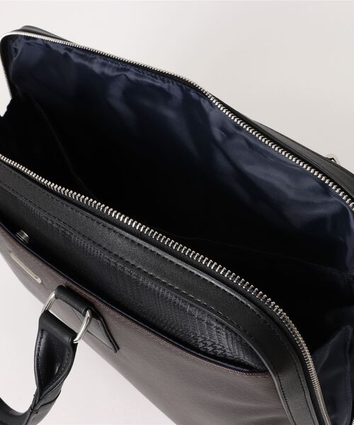TAKA-Q（タカキュー）の「【2WAY】タカキュー コンビ ブリーフバッグ A4対応（ビジネスバッグ・メンズ・ブラック/ダークウッド・FREE）」の6枚目の写真