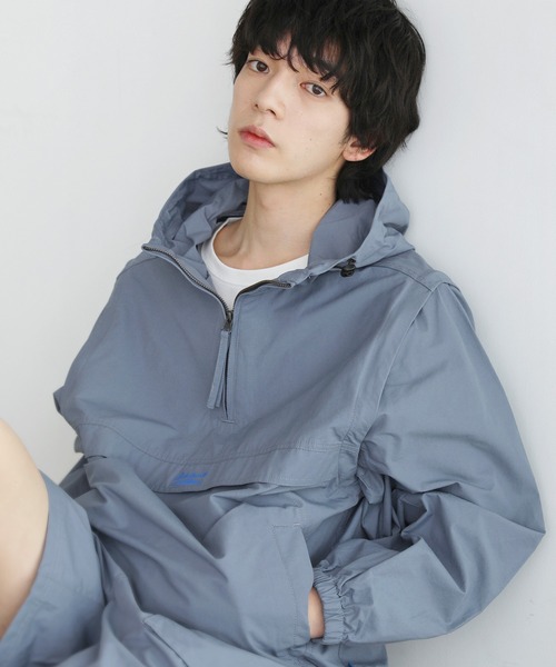 JACK PURCELL（ジャックパーセル）の「CONVERSE JACK PURCELL　コットンナイロン袖着脱2WAYアノラックパーカー（パーカー・メンズ・ブルー/アイボリー/ブラック・S/M/L）」の9枚目の写真