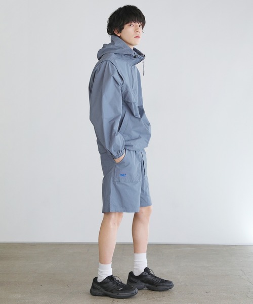 JACK PURCELL（ジャックパーセル）の「CONVERSE JACK PURCELL　コットンナイロン袖着脱2WAYアノラックパーカー（パーカー・メンズ・ブルー/アイボリー/ブラック・S/M/L）」の14枚目の写真