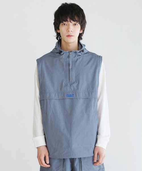 JACK PURCELL（ジャックパーセル）の「CONVERSE JACK PURCELL　コットンナイロン袖着脱2WAYアノラックパーカー（パーカー・メンズ・ブルー/アイボリー/ブラック・S/M/L）」の20枚目の写真