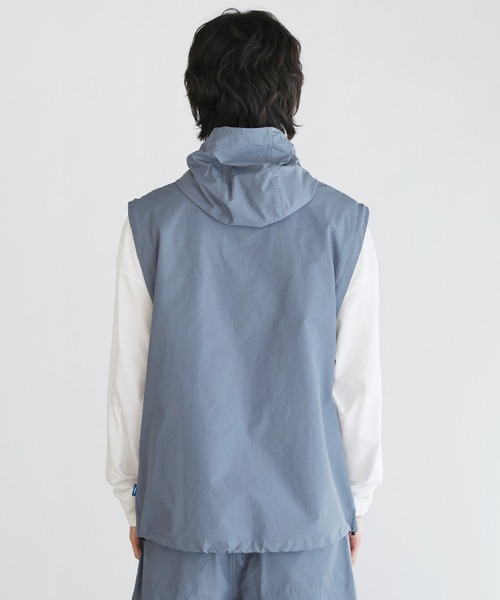 JACK PURCELL（ジャックパーセル）の「CONVERSE JACK PURCELL　コットンナイロン袖着脱2WAYアノラックパーカー（パーカー・メンズ・ブルー/アイボリー/ブラック・S/M/L）」の22枚目の写真