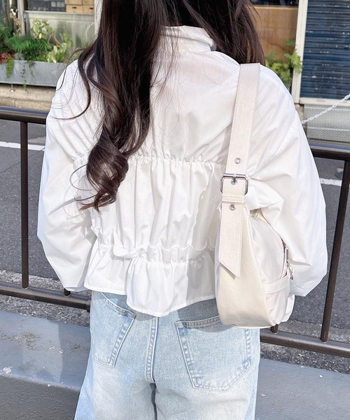 INGNI(イング)の「【WEB限定】フリルショートブラウス(シャツ/ブラウス・レディース・サックスブルー/ストライプ/オフホワイト・M)」の7枚目の写真