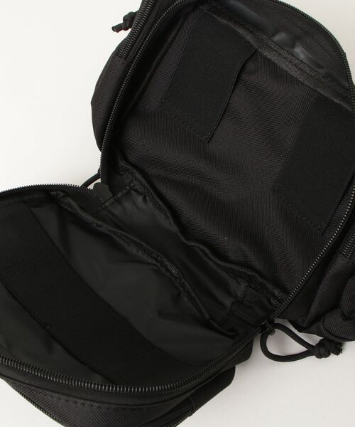 HIKA(ヒカ)の「【HIKA】ミニタリーデザインミニBODY BAG(ボディバッグ/ウエストポーチ・メンズ・カーキ/ブラック・FREE)」の5枚目の写真