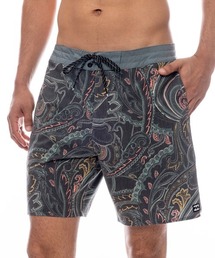 BILLABONG ペイズリー柄 水着 28　新品　メンズ水着　ビラボン BILLABONG｜ビラボン（メンズ）の水着（ペイズリー柄）通販
