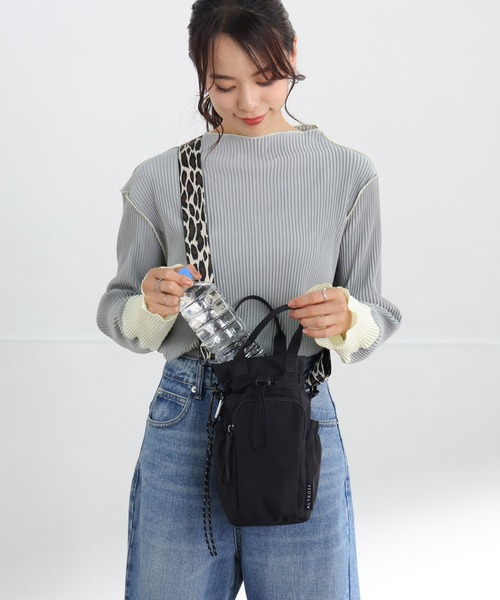 500mlのペットボトル収納可】ボトルホルダー ペットボトル ショルダー