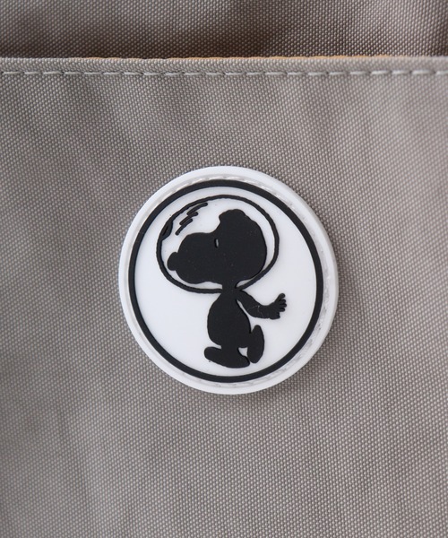 zucchero(ズッケロ)の「zuccheo × PEANUTS 5層式デザインタテ型ショルダーバッグ(ショルダーバッグ・レディース・ブラック/グリーン/グレー/イエロー・FREE)」の12枚目の写真