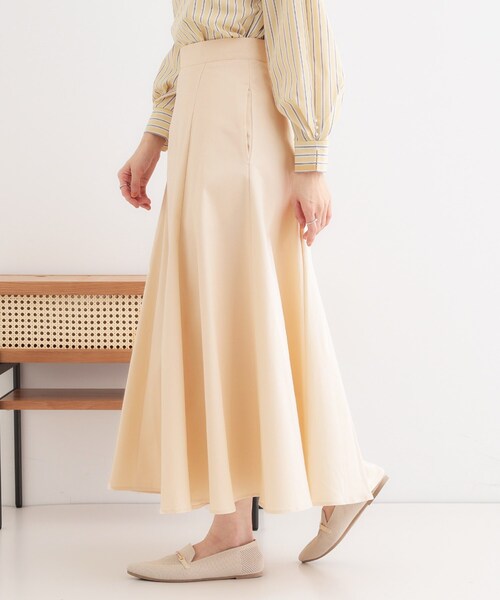 DRESKIP(ドレスキップ)の「女性らしさを惹き立てる ZIP使いフレアスカート(スカート・レディース・イエロー/ブラック/オフホワイト・01/02/03/04)」の10枚目の写真