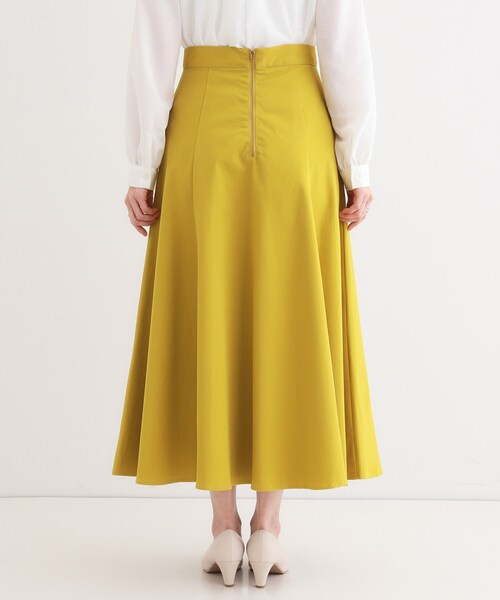 DRESKIP(ドレスキップ)の「女性らしさを惹き立てる ZIP使いフレアスカート(スカート・レディース・イエロー/ブラック/オフホワイト・01/02/03/04)」の4枚目の写真