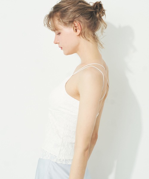 DEICY(デイシー)の「レースクロスストラップブラトップ(キャミソール・レディース・オフホワイト/ブラック・FREE)」の14枚目の写真
