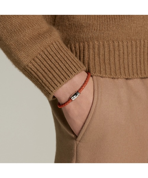 MONTBLANC(モンブラン)の「マイスターシュテュック コレクション スチール 3 リング ブレスレット (カイエン レザー) 63mm(ブレスレット・メンズ・オレンジ・ONE SIZE)」の2枚目の写真