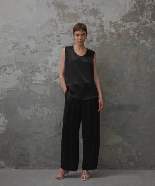 ADAM ET ROPE'(アダムエロペ)の「【EMOELLE】イージーサテンスラックス(スラックス・レディース・ブラック/キナリ・36/38)」の18枚目の写真