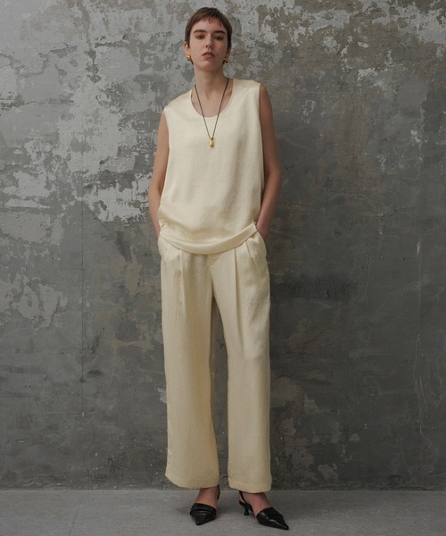 ADAM ET ROPE'(アダムエロペ)の「【EMOELLE】イージーサテンスラックス(スラックス・レディース・ブラック/キナリ・36/38)」の20枚目の写真