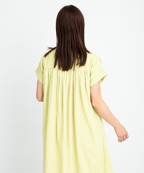 URBAN RESEARCH Sonny Label（アーバンリサーチサニーレーベル）の「コットンストライプドビーギャザーワンピース（ワンピース・レディース・ブラック/グリーン系その他/チャコールグレー・FREE）」の15枚目の写真