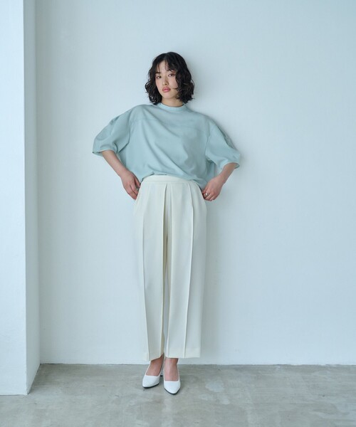 CAST:(キャストコロン)の「【接触冷感/UV効果/セットアップ対応】デザインタックジャージパンツ(その他パンツ・レディース・オフホワイト/ネイビー/ブラック・M/S)」の5枚目の写真