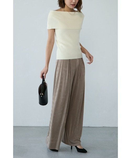 M.deux（エムドゥ）の「ワイドオフショルサマーニット（ニット/セーター・レディース・ブラック/グレイッシュベージュ/オフホワイト/その他1・MEDIUM）」の9枚目の写真