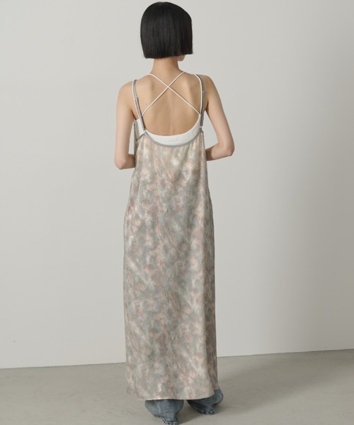 AIC.（エーアイシー）の「ラメプリントムラ染めロングワンピース（ワンピース・レディース・キナリ/ブルー・FREE）」の9枚目の写真