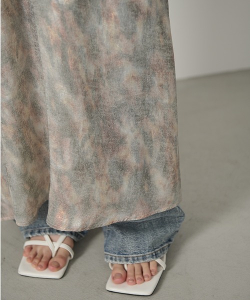 AIC.（エーアイシー）の「ラメプリントムラ染めロングワンピース（ワンピース・レディース・キナリ/ブルー・FREE）」の21枚目の写真