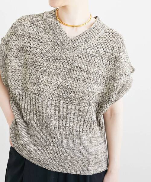 le.coeur blanc（ルクールブラン）の「柄編みミックスデザインニットベスト（ベスト・レディース・ブラック系その他/ベージュ系その他2・38）」の15枚目の写真