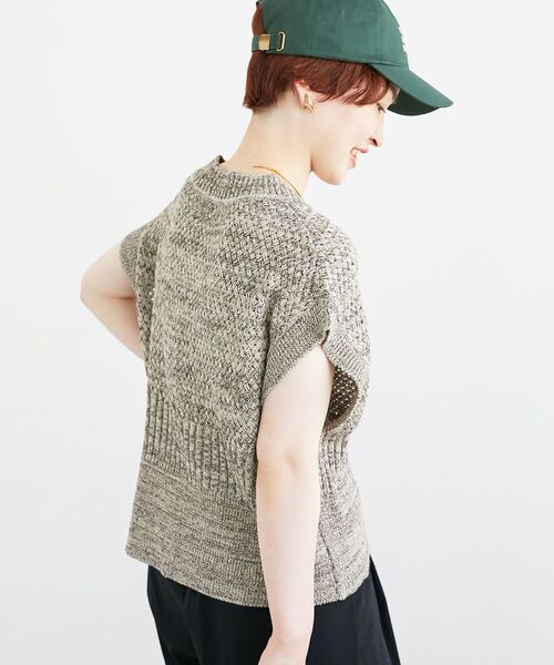le.coeur blanc（ルクールブラン）の「柄編みミックスデザインニットベスト（ベスト・レディース・ブラック系その他/ベージュ系その他2・38）」の14枚目の写真