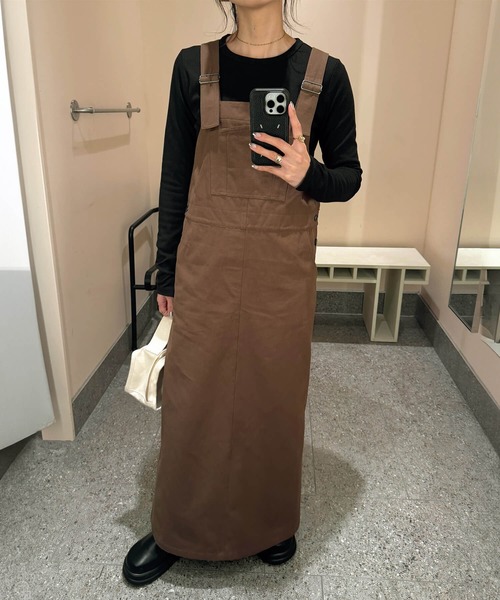 ISOOK（アイスー）の「コットンロングジャンパースカート（chiica original）/ ジャンスカ サロペットスカート ロングスカート ワンピース（ジャンパースカート・レディース・ベージュ/ブラック/ブラウン・FREE）」の11枚目の写真