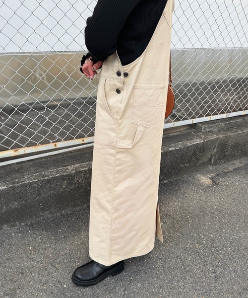 ISOOK（アイスー）の「コットンロングジャンパースカート（chiica original）/ ジャンスカ サロペットスカート ロングスカート ワンピース（ジャンパースカート・レディース・ベージュ/ブラック/ブラウン・FREE）」の20枚目の写真