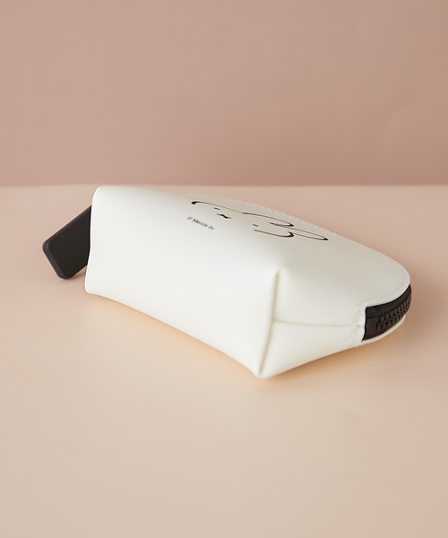 Actually（アクチュアリー）の「NUU-Oval ディック・ブルーナ オーバルポーチ（ポーチ・レディース・ホワイト/ブラウン/ブラック・フリー）」の8枚目の写真