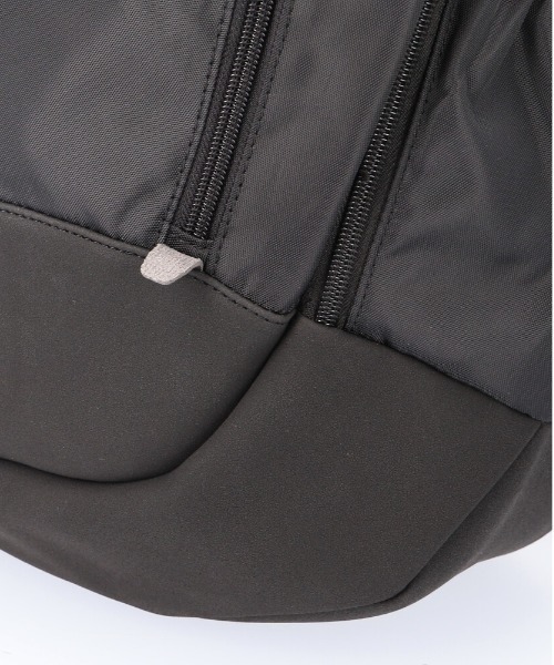 Rename（リネーム）の「Rename ナイロン ダブルジップバックパック（バックパック/リュック・レディース・ブラック×ブラック/ホワイト×ブラック・FREE）」の17枚目の写真